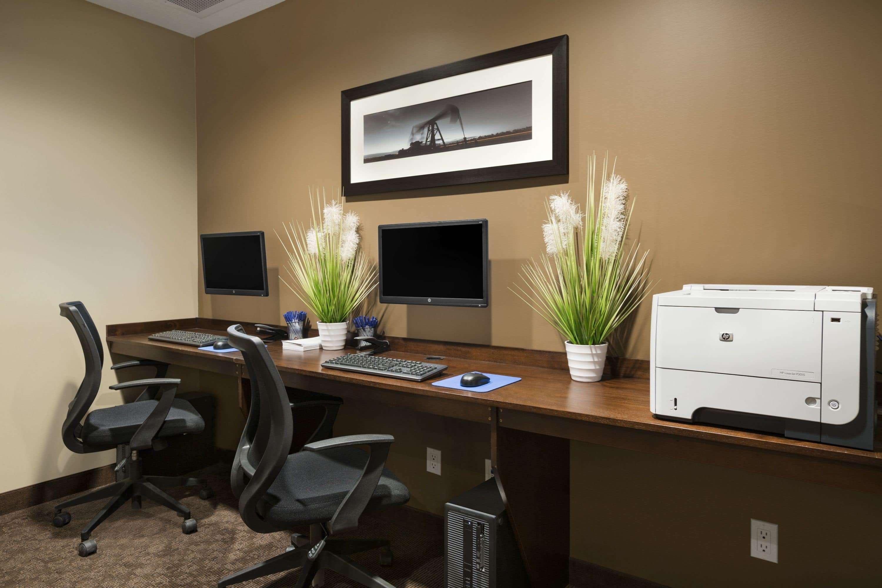 Microtel Inn & Suites By Wyndham Lloydminster Zewnętrze zdjęcie